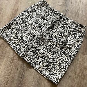 Leopard skirt
